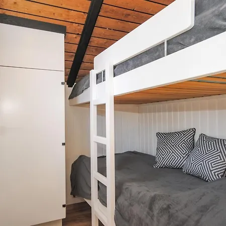 Semesterbostad Sakulf - 600m From The Sea By Interhome