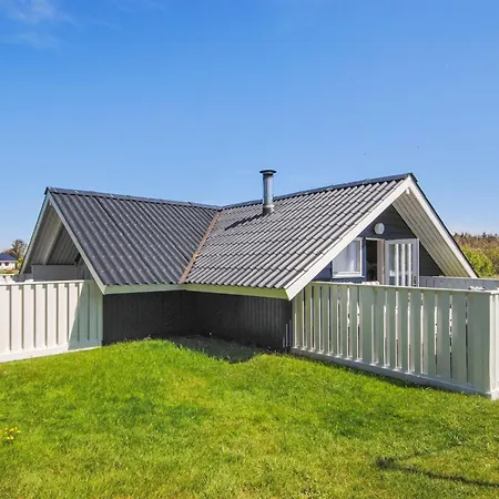 Sakulf - 600m From The Sea By Interhome Semesterbostad *